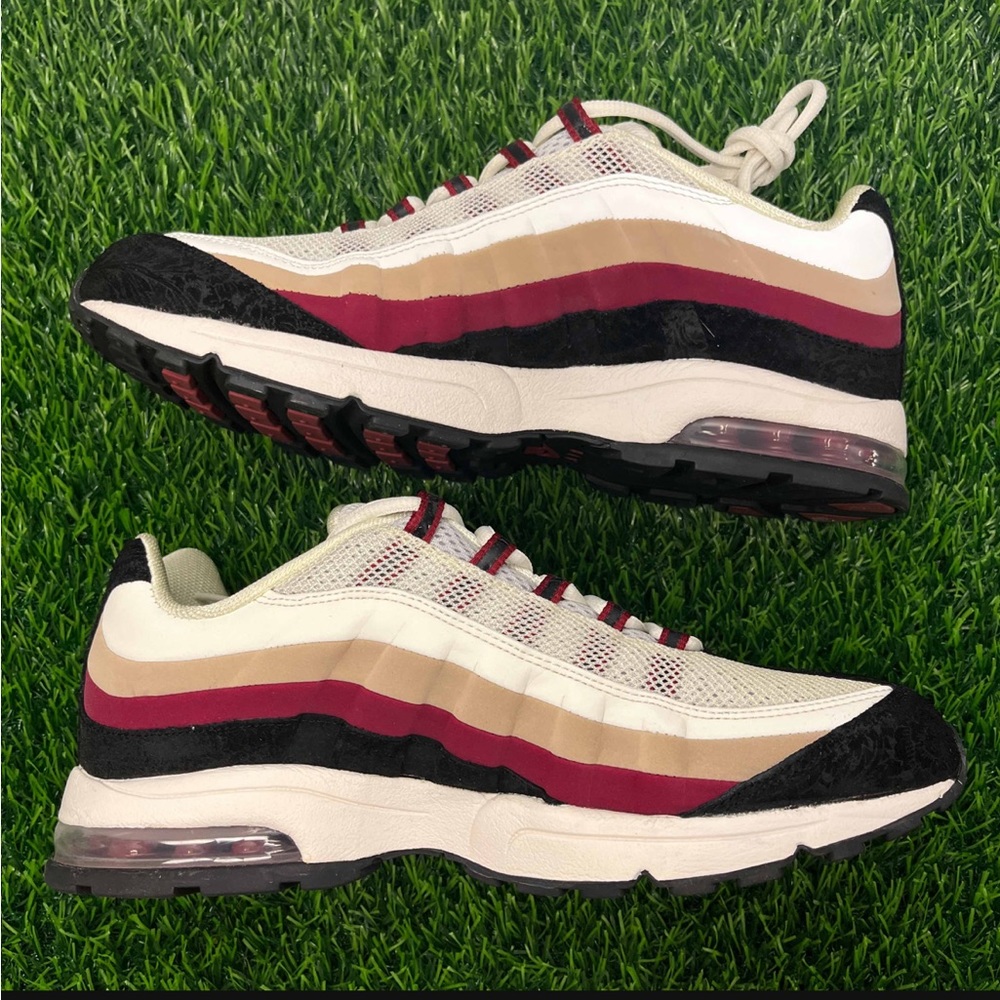 Nike Air Max 95 - Picture 3 of 11